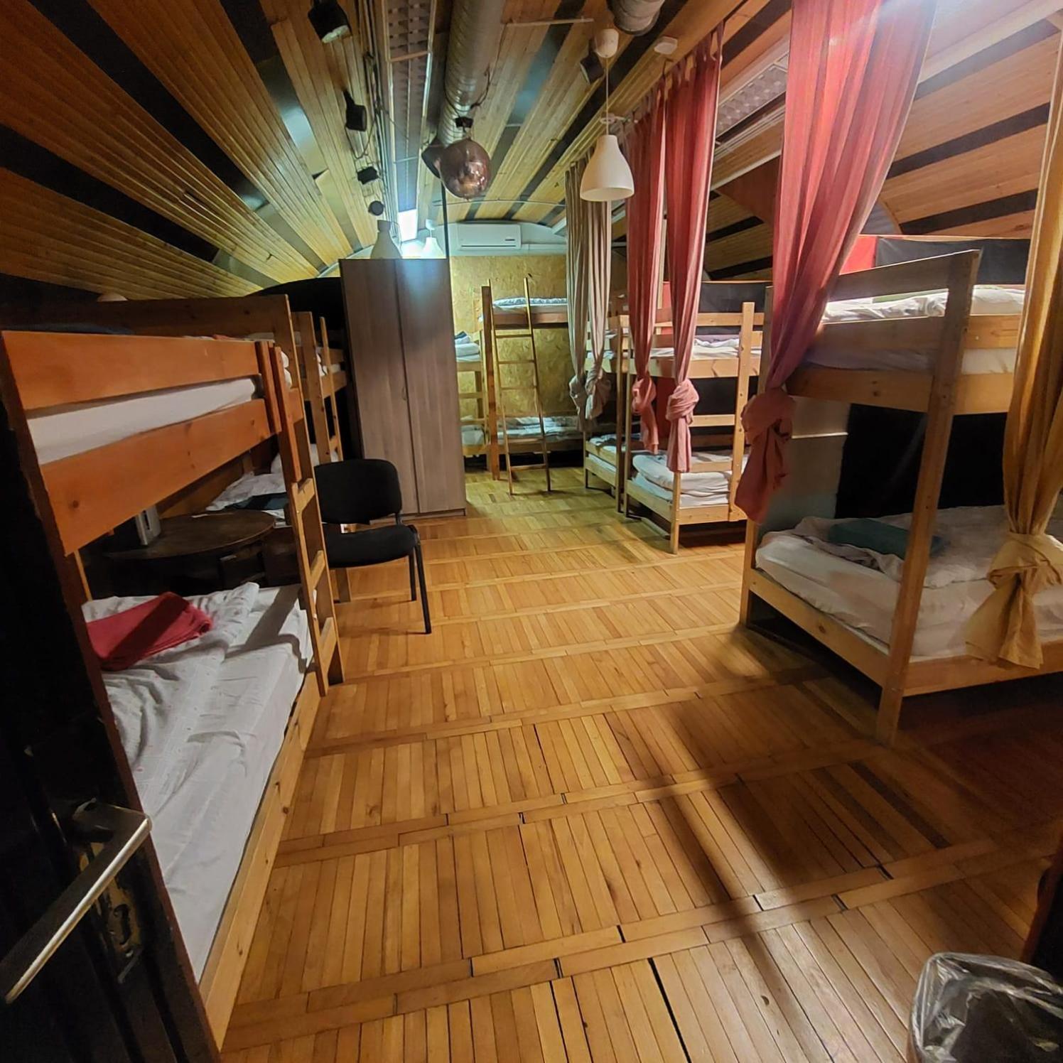 Whole Basement Former Pub For Stag Do, Bachelor House Party Flat Budapest Exterior photo